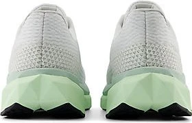 New Balance FuelCell Propel v5 nb 103 white/melon water/clay ash (Damen)