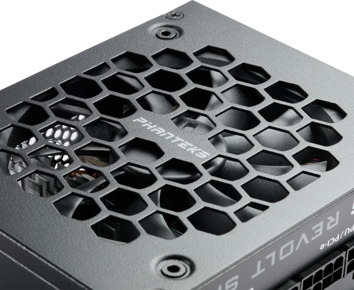 Phanteks Revolt SFX Gold 750W, SFX