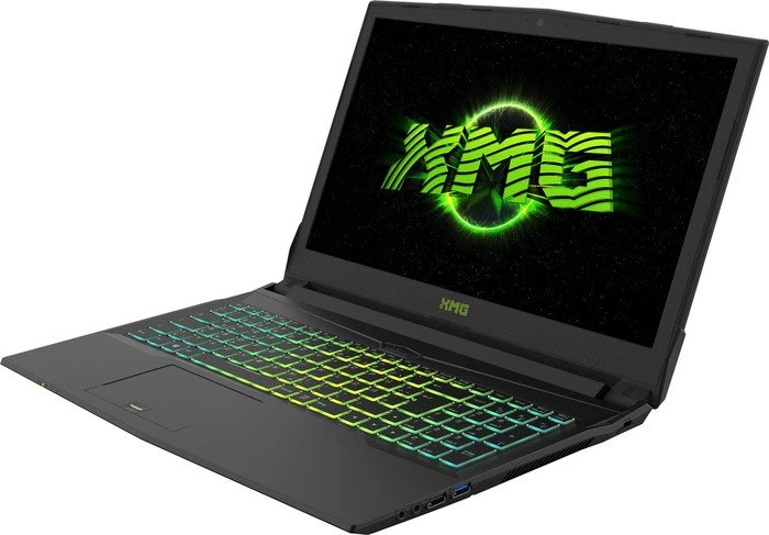 Schenker XMG A507-ghf, Core i7-7700HQ, 16GB RAM, 250GB SSD, 1TB HDD, GeForce GTX 1050, DE