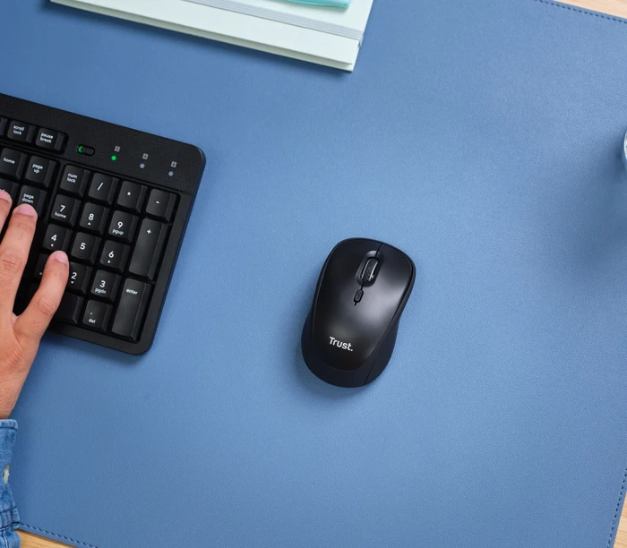Trust Yvi+ Silent Wireless Compact Mouse schwarz, Clevergreen, USB