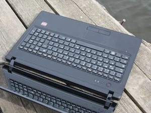 Lenovo G575, E-450, 8GB RAM, 500GB HDD, DE