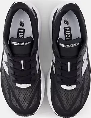 New Balance FuelCell Rebel v5 black/white/silver metallic (Damen)