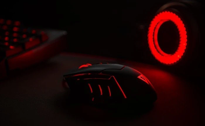Modecom MC-GMX4 Volcano, USB