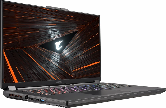 GIGABYTE AORUS 17X, Core i9-12900HX, 32GB RAM, 1TB SSD, GeForce RTX 3070 Ti, DE