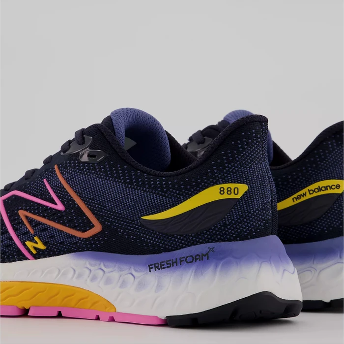 New Balance Fresh Foam X 880v12 eclipse/vibrant apricot/vibrant pink (Damen)
