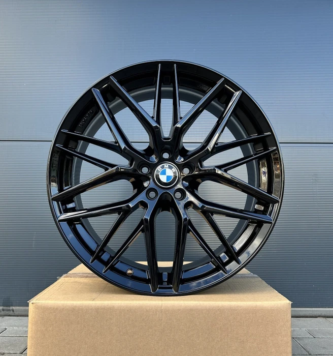 Damina Performance DM08 8.5x19 5/120 ET35 (verschiedene Farben)
