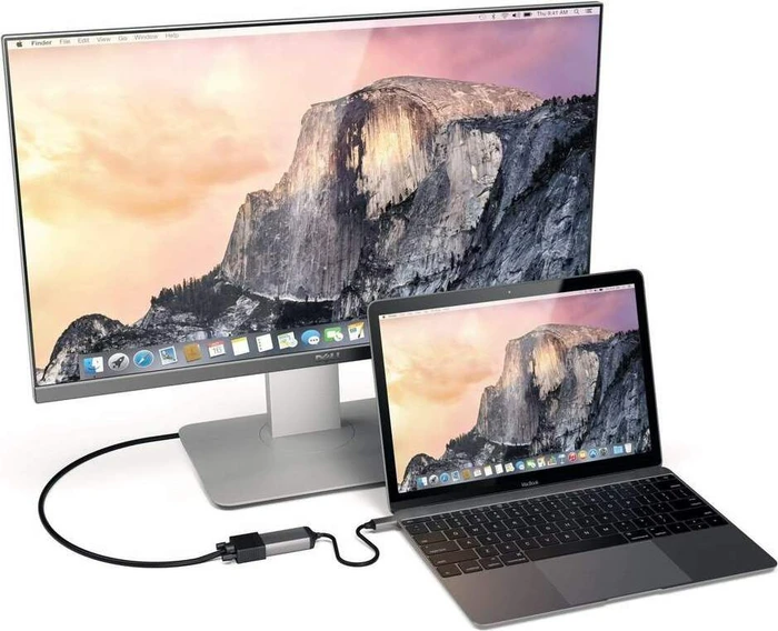 Satechi USB-C auf VGA Adapter, space gray