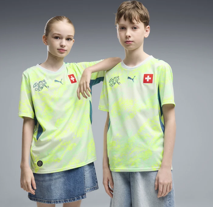 Puma FIFA WM 2026 Schweiz Auswärtstrikot kurzarm sea glass/dark indigo (Junior)