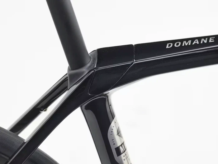Trek Domane SL 6 Gen 4 dark star/bronze age fade Modell 2026