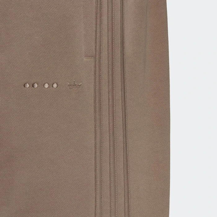 adidas Reveal Essentials Trainingshose lang chalky brown (Herren)