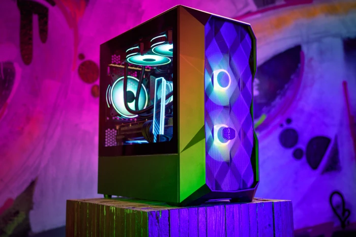 Cooler Master MasterBox TD300 Mesh, schwarz, Glasfenster