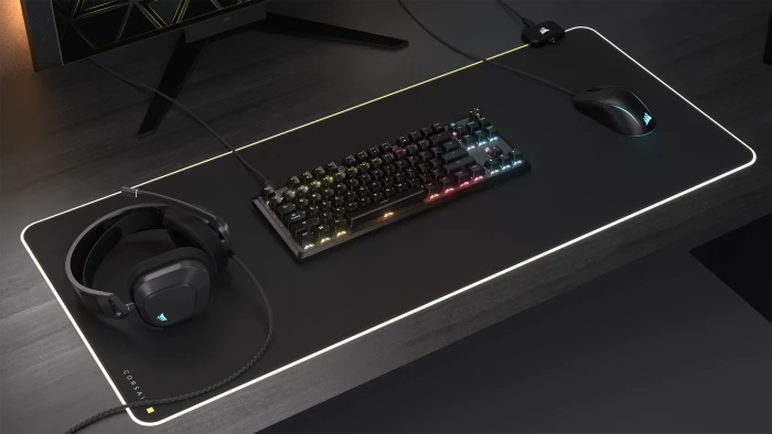 Corsair Gaming K70 CORE TKL RGB, schwarz, MLX RED V2, USB, ES