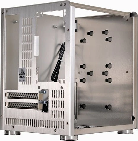 Lian Li PC-Q01A silber, Mini-ITX