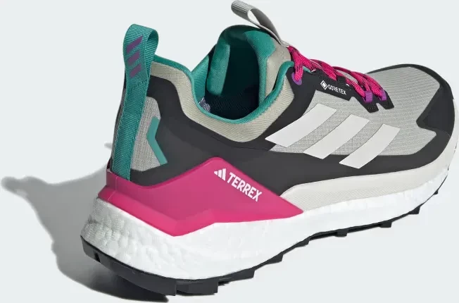 adidas Terrex Free Hiker 2.0 Low GTX sesame/talc/real magenta (Herren)