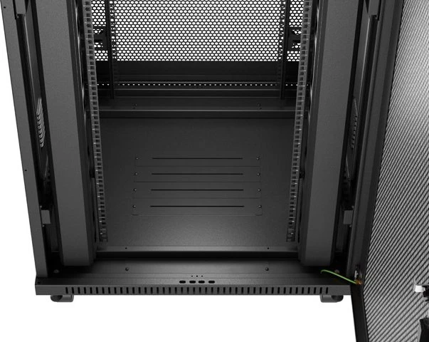 Lanberg 19" Rackschrank 47HE, freistehend, Gitternetztür, IP20, RAL 9004, 800mm tief