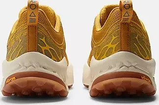 New Balance Fresh Foam X Hierro v8 ginger lemon/calcium/terrarium (Damen)