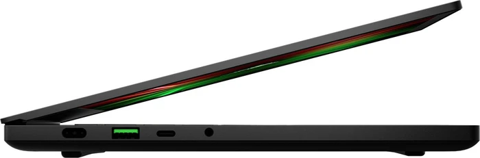 Razer Blade 14 (2021), Ryzen 9 5900HX, 16GB RAM, 1TB SSD, GeForce RTX 3070, DE