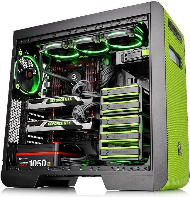 Thermaltake Core V51 Riing Edition, Acrylfenster