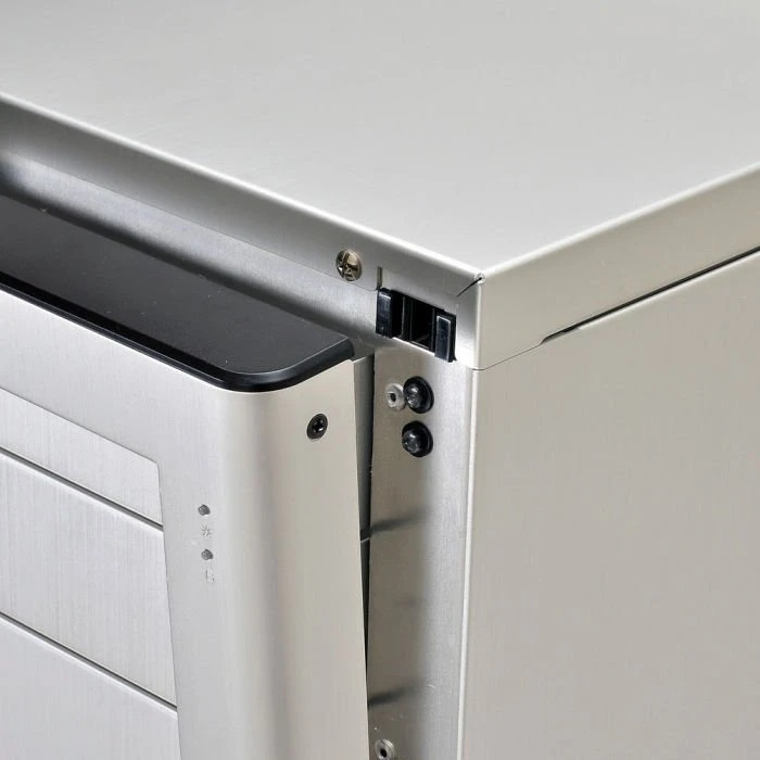 Lian Li PC-8EA silber