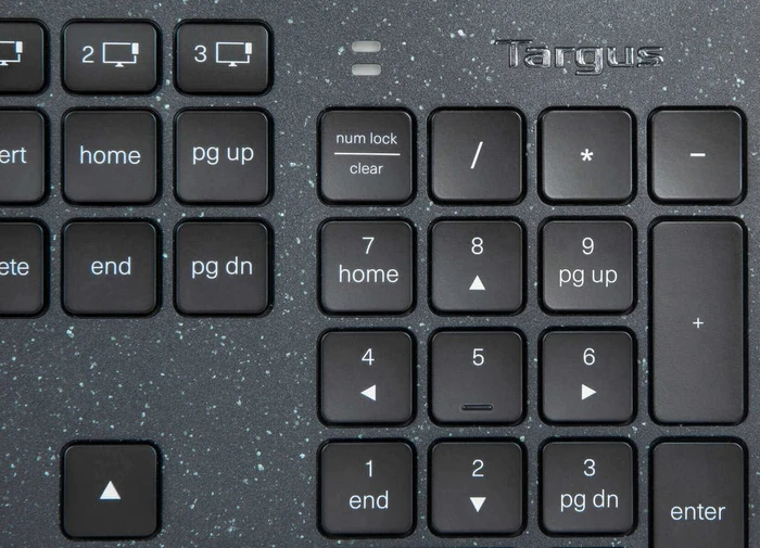 Targus EcoSmart Solar Keyboard, schwarz, Bluetooth, UK
