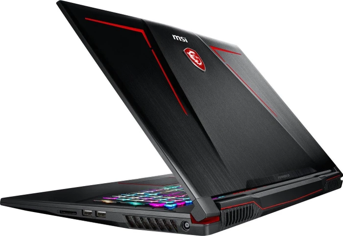 MSI GE73 7RD-030 Raider, Core i7-7700HQ, 16GB RAM, 256GB SSD, 1TB HDD, GeForce GTX 1050 Ti, DE