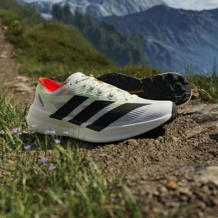 adidas Terrex Agravic Speed 2 cloud white/core black/semi impact orange (Herren)