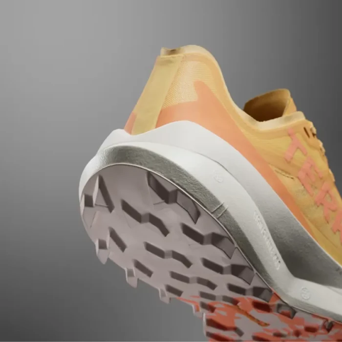 adidas Terrex Agravic Speed semi spark/amber tint/putty mauve (Damen)