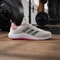 adidas Everyset Trainer chalk white/iron metallic/lucid pink (Damen) Vorschaubild