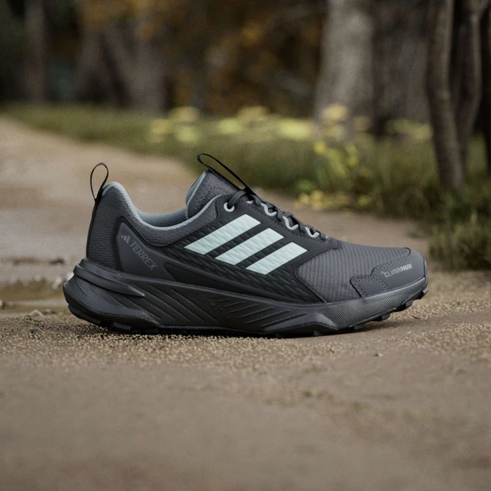 adidas Terrex Tracefinder 2 Climaproof carbon/semi flash aqua/grey six (Damen)