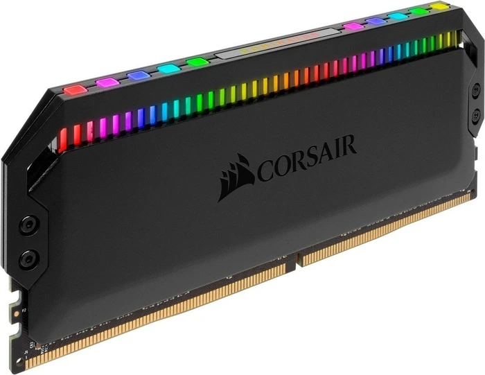 Corsair Dominator Platinum RGB UDIMM 128GB Kit, DDR4-3800, CL19-19-19-39
