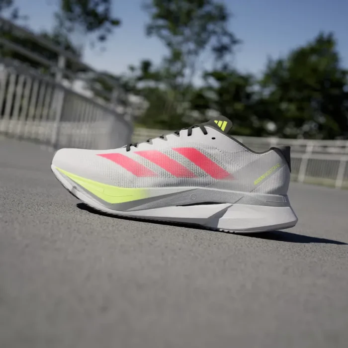 adidas Adizero Boston 12 dash grey/lucid red/lucid lemon (Herren)