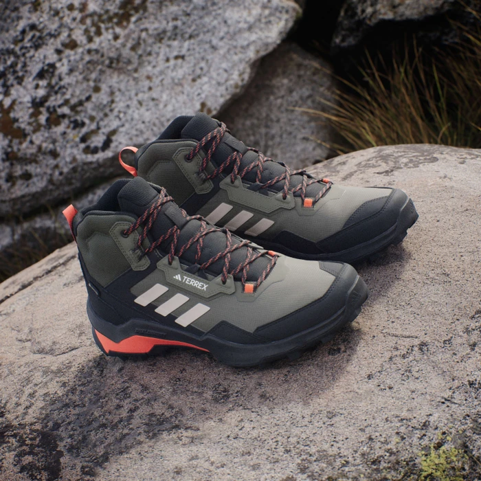 adidas Terrex AX4 Mid GTX olive strata/wonder beige/core black (Herren)