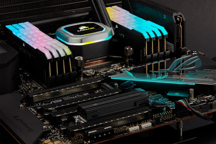 Corsair Force Series MP600 Pro 1TB, M.2 2280 / M-Key / PCIe 4.0 x4, Kühlkörper