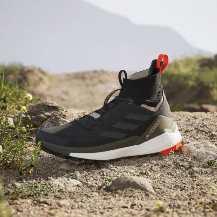 adidas Terrex Free Hiker 2.0 carbon/grey six/core black (Herren)