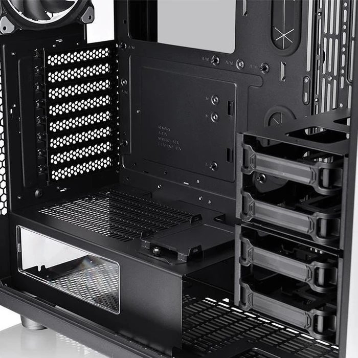 Thermaltake Level 20 GT ARGB, schwarz/silber, Glasfenster