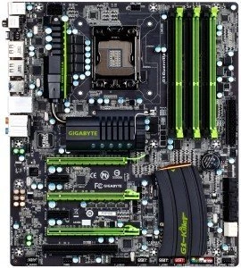 GIGABYTE G1.Guerilla (Intel 1366)