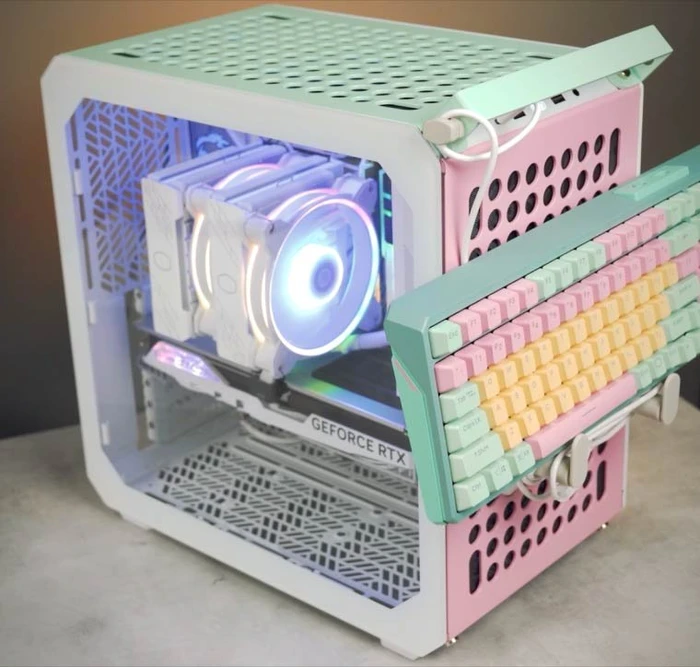 Cooler Master Qube 500 Flatpack Macaron Edition, Glasfenster