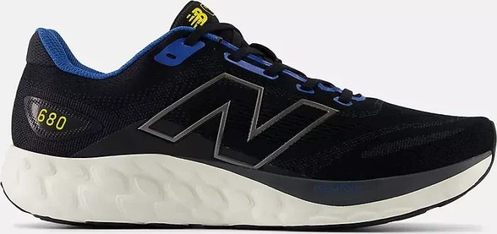 New Balance Fresh Foam 680v8 black/blue agate/ginger lemon (Herren)