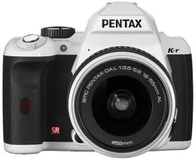 Pentax K-r weiß mit Objektiv Fremdhersteller