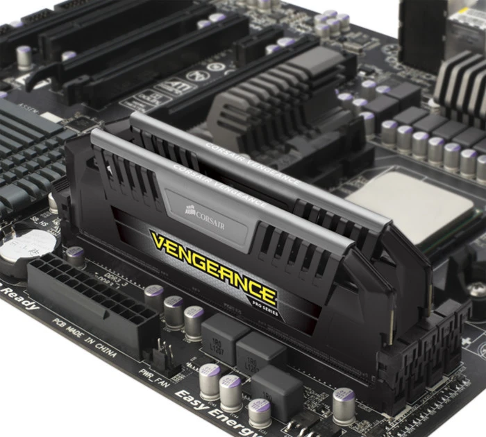 Corsair Vengeance Pro silber UDIMM 8GB Kit, DDR3-2400, CL11-13-13-31