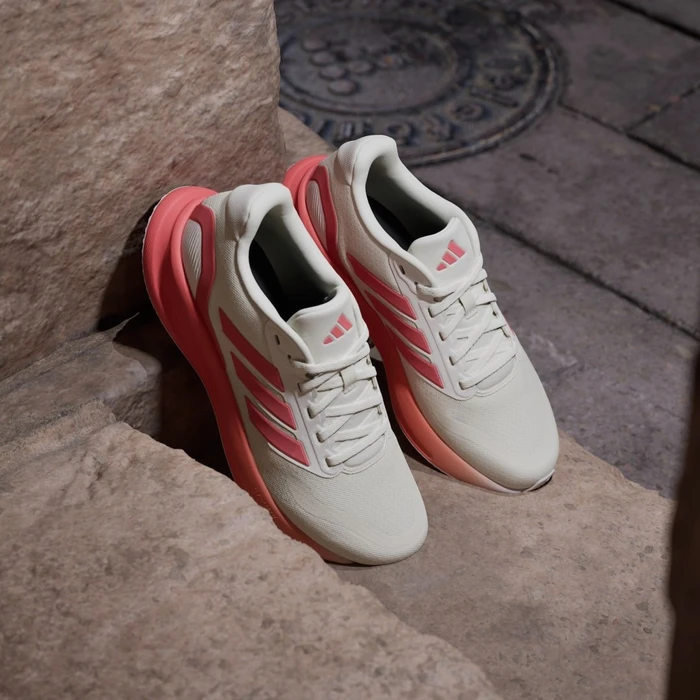 adidas Runfalcon 5 off white/preloved scarlet/dash grey (Damen)