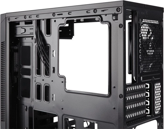 Corsair Carbide Series 88R, Acrylfenster