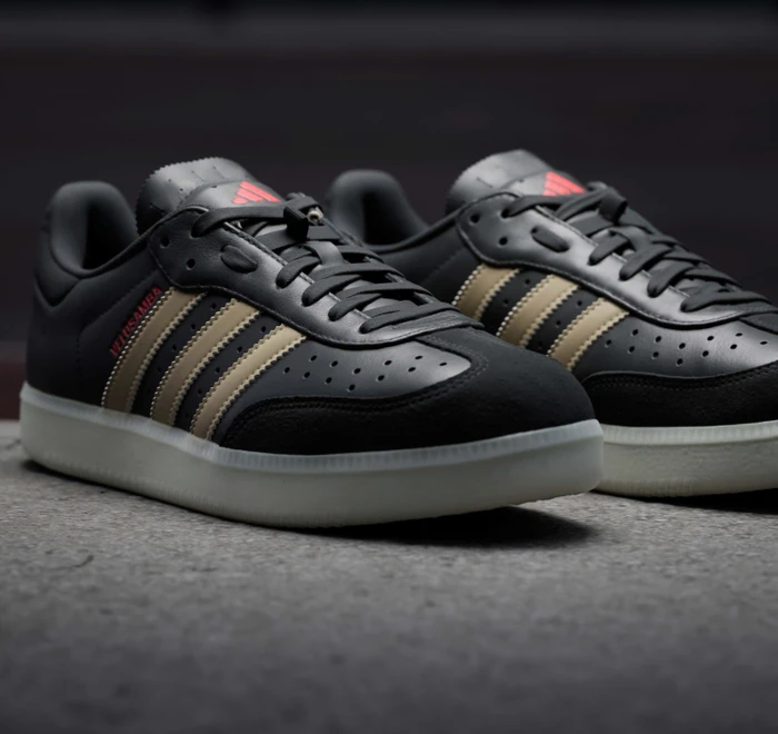 adidas Velosamba Leather core black/cyber metallic/pure ruby