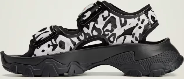 adidas Stella Mccartney Hika Outdoor Sandale cloud white/core black/utility black (Damen)