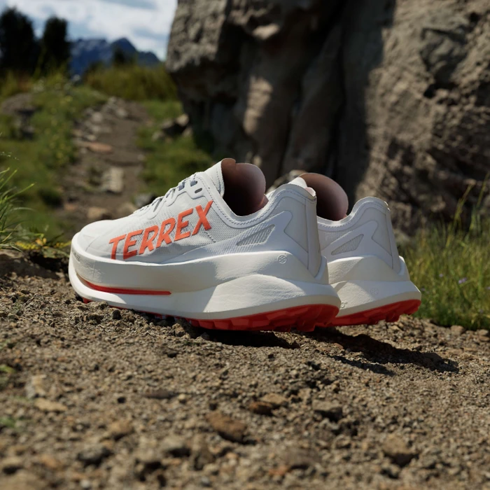 adidas Terrex Agravic Speed Ultra cloud white/impact orange/dash grey (Herren)