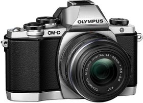 Olympus OM-D E-M10 silber mit Objektiv M.Zuiko digital ED 14-150mm 4.0-5.6
