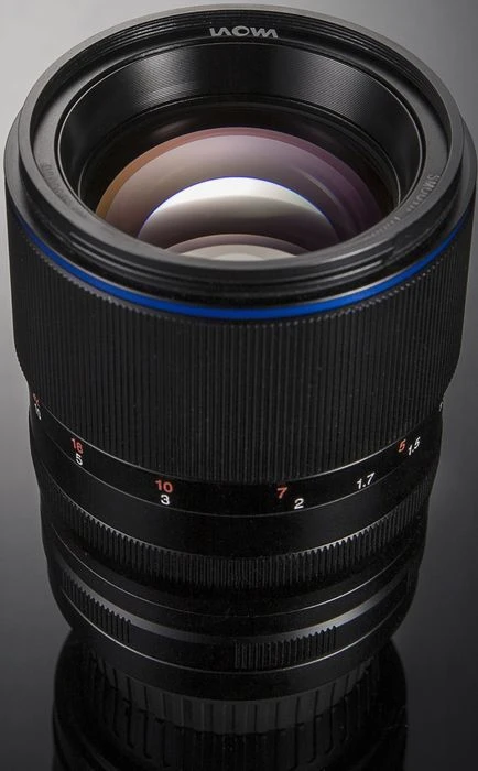Laowa 105mm T2.0 (T3.2) STF für Sony A