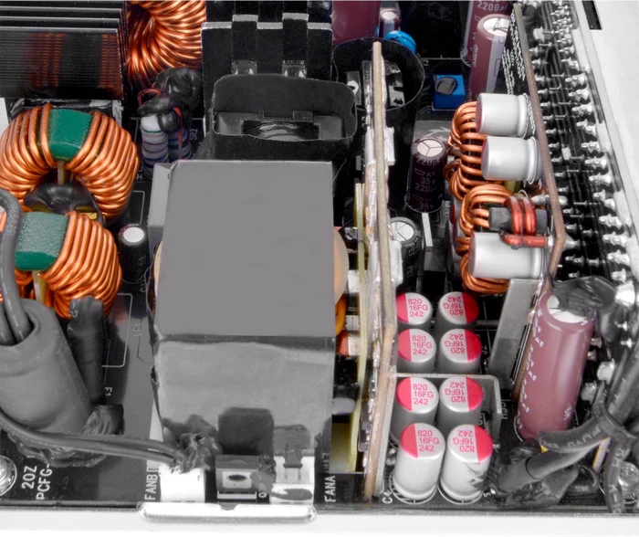 Thermaltake Toughpower GF3 Snow 1200W, ATX 3.0
