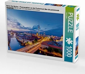 Calvendo Berlin City Skyline - Panoramablick von der Fischerinsel über die pulsierende Hauptstadt