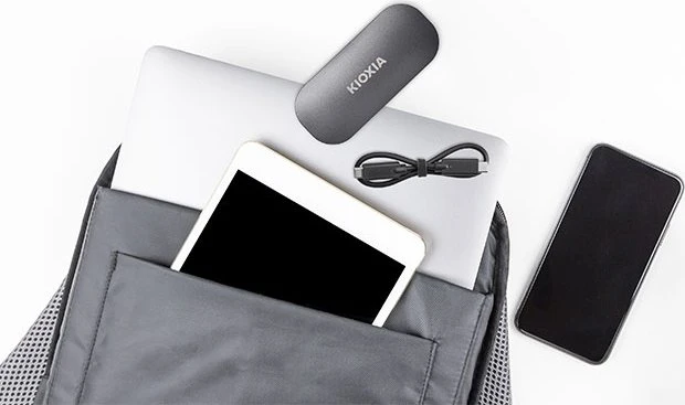 KIOXIA EXCERIA PLUS Portable SSD, 1TB, USB-C 3.1